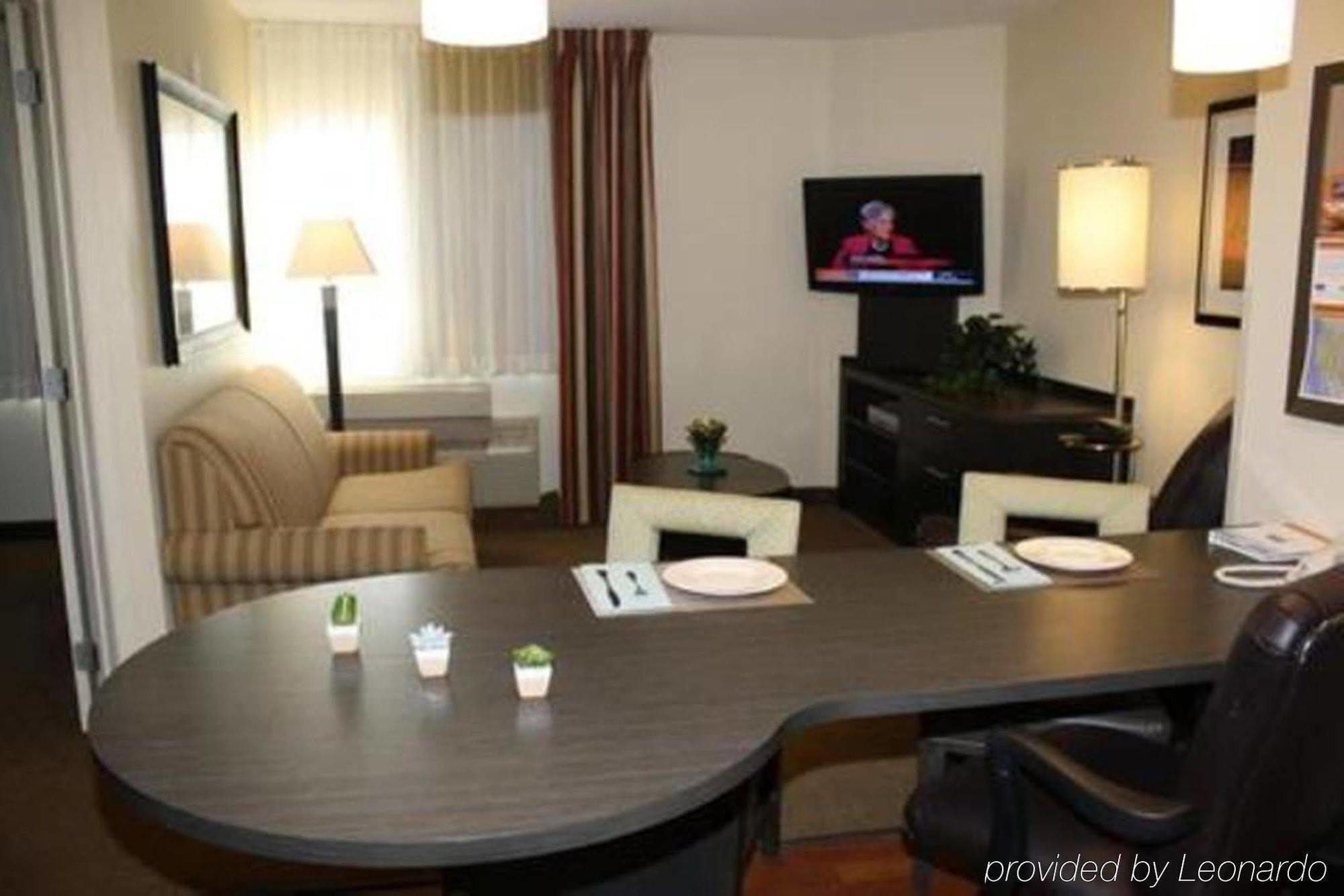 Sonesta Simply Suites Houston Galleria Medical Center Exterior photo